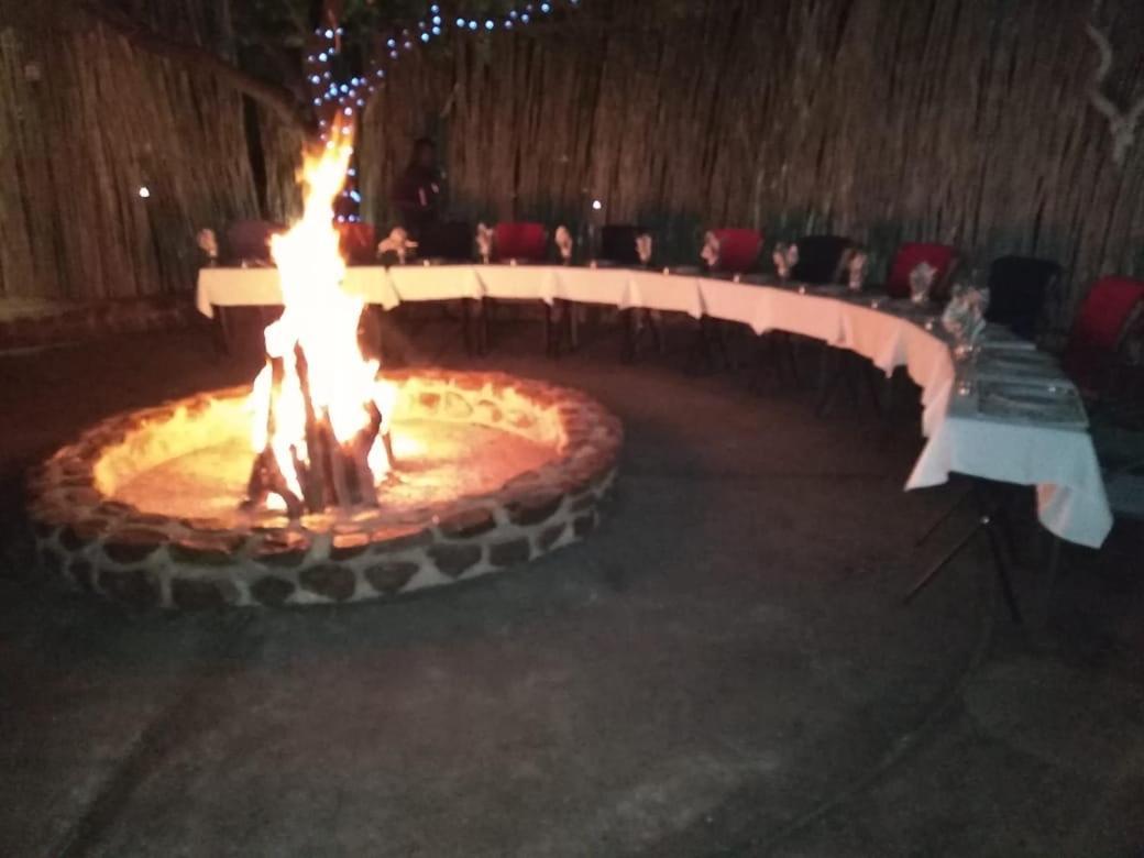 Tidimalo Lodge Rustenburg Esterno foto