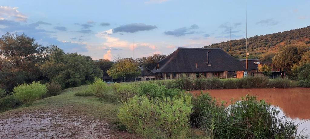 Tidimalo Lodge Rustenburg Esterno foto